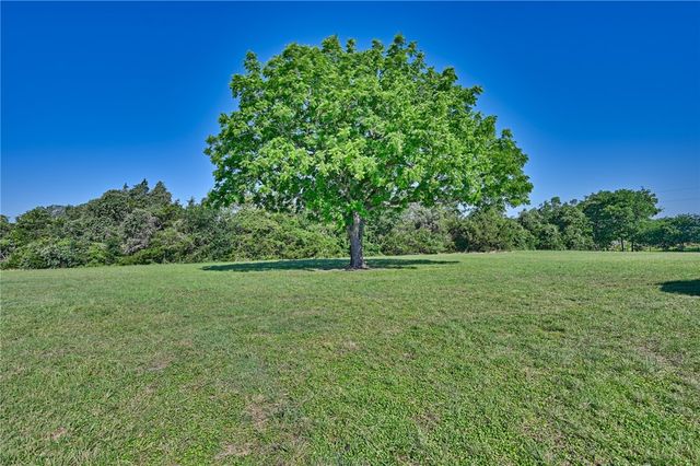 126 South Berlin Road, Brenham, TX 77833