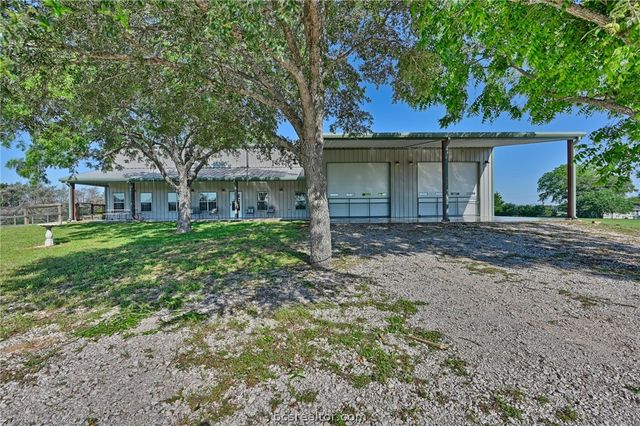126 South Berlin Road, Brenham, TX 77833