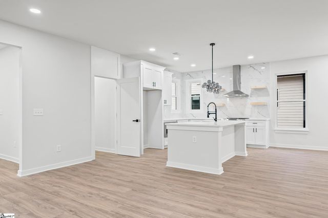 323 Hunts Bridge Road, Greenville, SC 29617