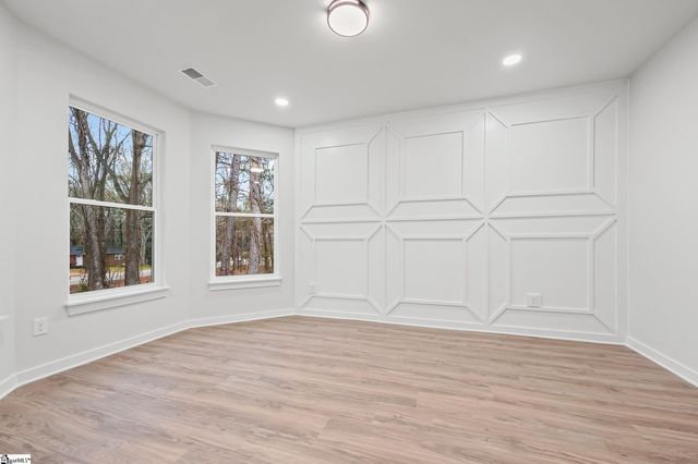 323 Hunts Bridge Road, Greenville, SC 29617