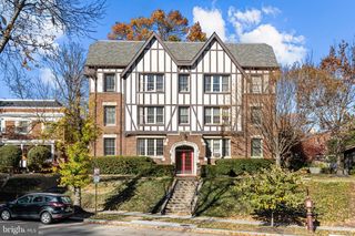 3001 PORTER ST NW #100, Washington, DC 20008