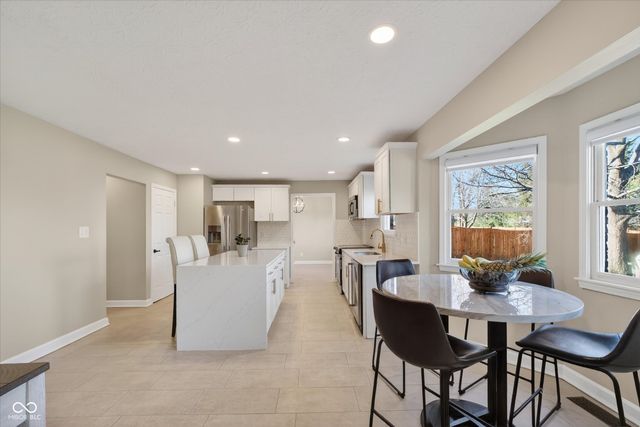 5986 Hall Road, Plainfield, IN 46168