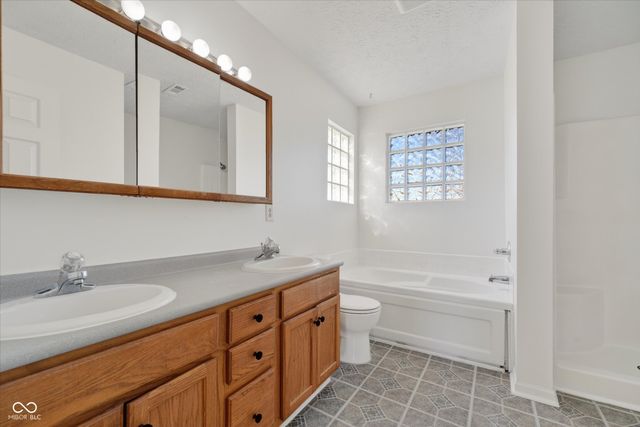 5986 Hall Road, Plainfield, IN 46168