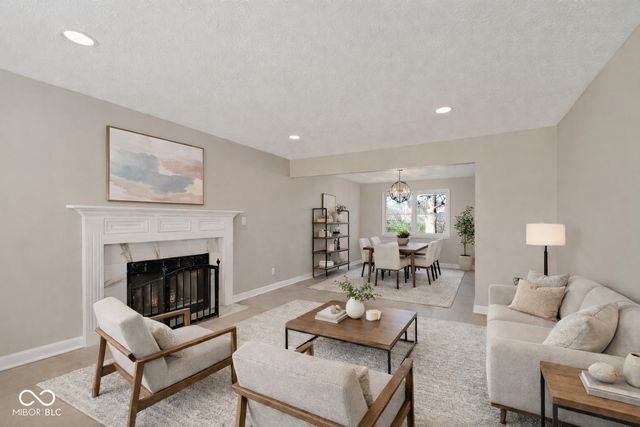 5986 Hall Road, Plainfield, IN 46168