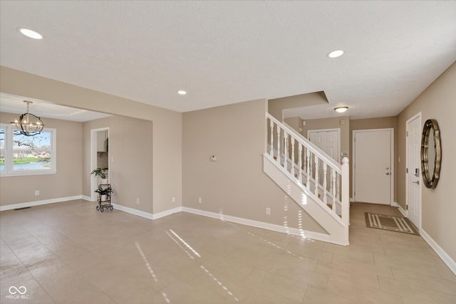 5986 Hall Road, Plainfield, IN 46168