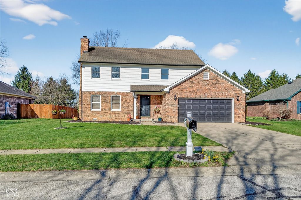5986 Hall Road, Plainfield, IN 46168