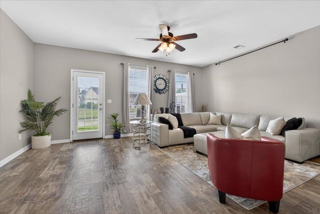 112 Hemingway, Summerville, SC 29483