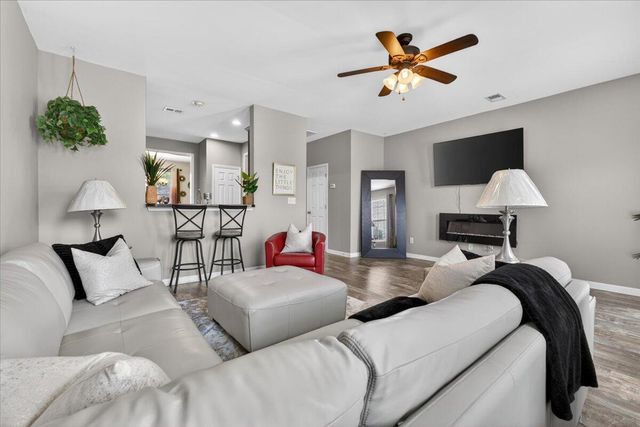 112 Hemingway, Summerville, SC 29483