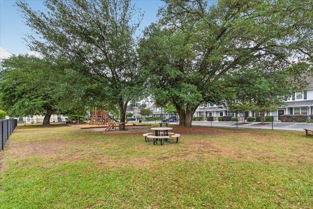 112 Hemingway, Summerville, SC 29483