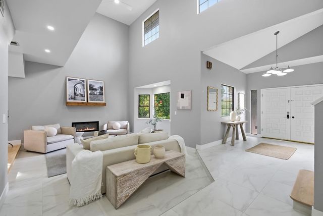 1450 Valcartier Drive, Sunnyvale, CA 94087