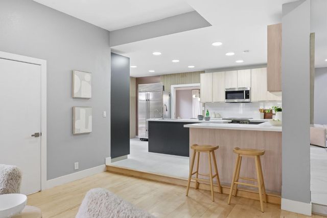 1450 Valcartier Drive, Sunnyvale, CA 94087