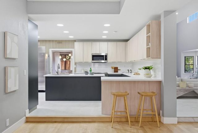 1450 Valcartier Drive, Sunnyvale, CA 94087