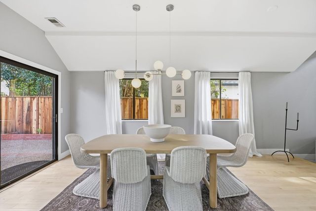 1450 Valcartier Drive, Sunnyvale, CA 94087