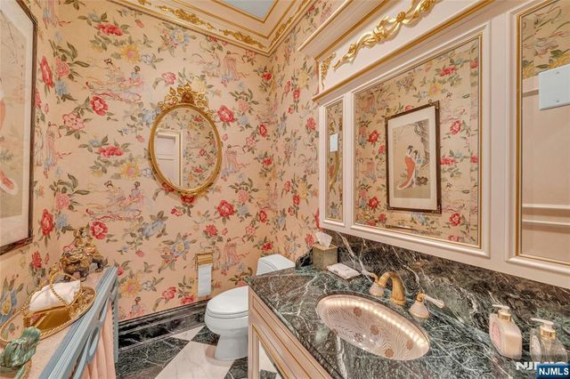 116 E Saddle River Road, Saddle River, NJ 07458