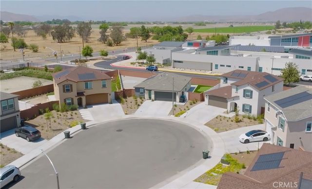 1372 Braided Mane Drive, San Jacinto, CA 92582