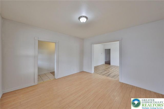 303 West Lincoln Street, Easton, PA 18042