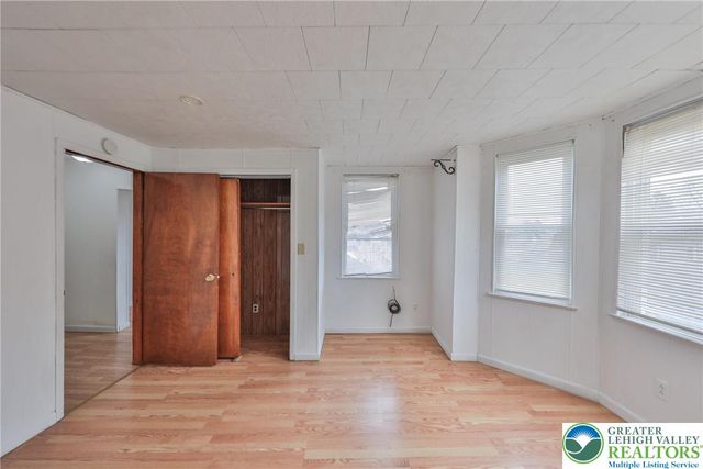 303 West Lincoln Street, Easton, PA 18042