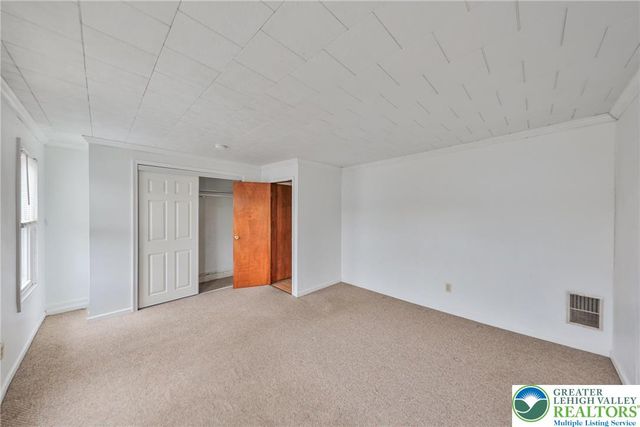 303 West Lincoln Street, Easton, PA 18042