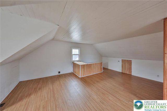 303 West Lincoln Street, Easton, PA 18042