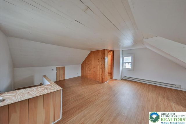 303 West Lincoln Street, Easton, PA 18042