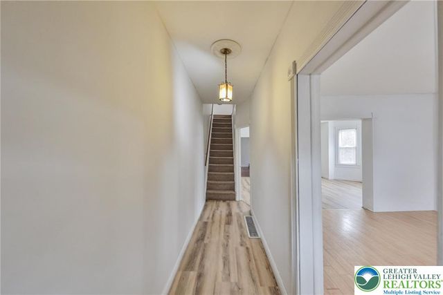 303 West Lincoln Street, Easton, PA 18042