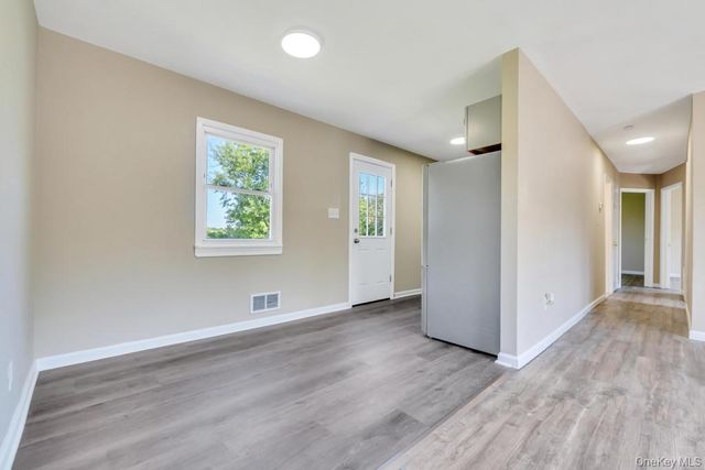 941 Provost Avenue, Bellport, NY 11713