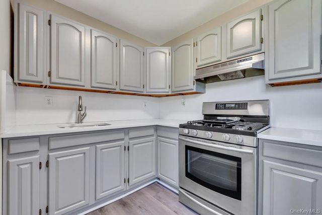 941 Provost Avenue, Bellport, NY 11713