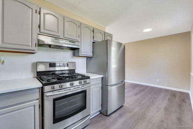 941 Provost Avenue, Bellport, NY 11713