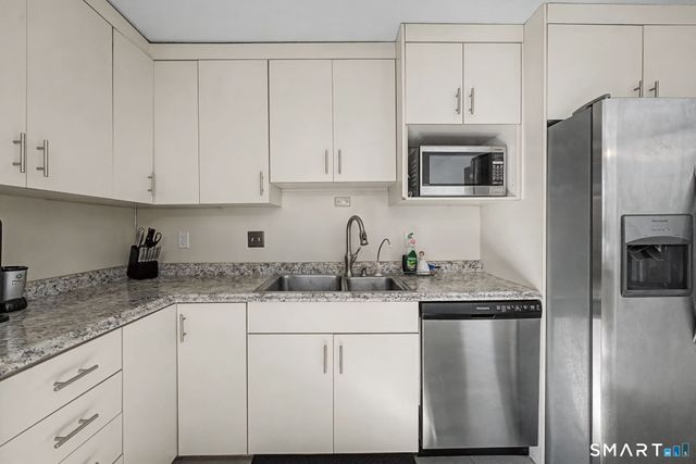 53 Coronado Drive 53, Newington, CT 06111