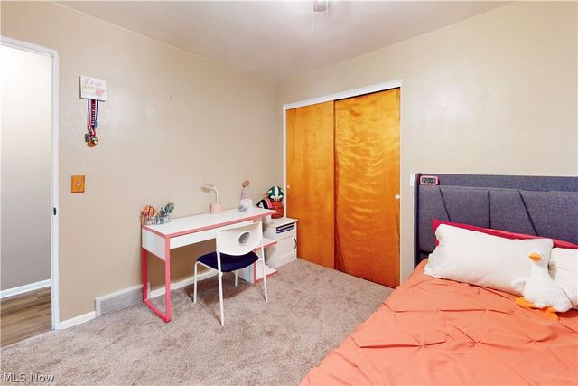 400 Terri Avenue, Steubenville, OH 43952