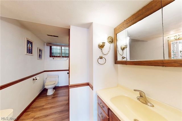 400 Terri Avenue, Steubenville, OH 43952