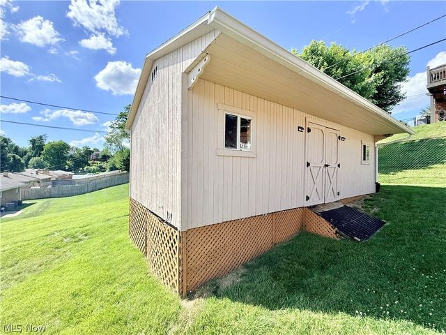 400 Terri Avenue, Steubenville, OH 43952
