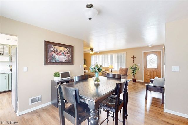 400 Terri Avenue, Steubenville, OH 43952