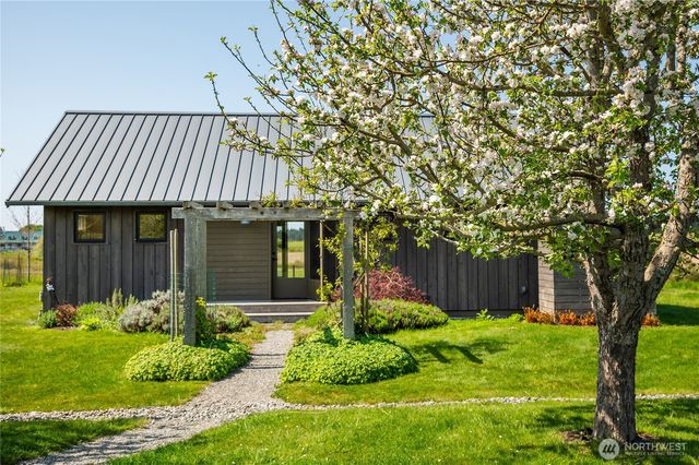 140 Sweetbrier Lane, Lopez Island, WA 98261