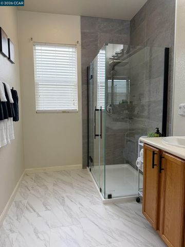 556 Heritage Cir, San Lorenzo, CA 94580