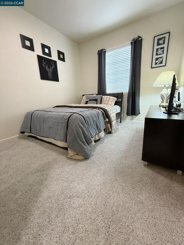 556 Heritage Cir, San Lorenzo, CA 94580