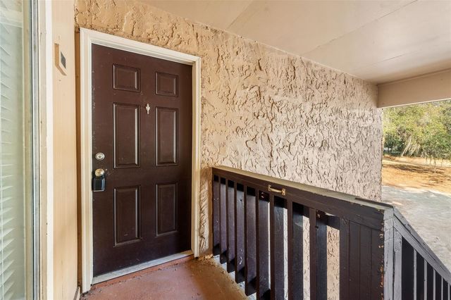 1810 NW 23 BOULEVARD 201, Gainesville, FL 32605