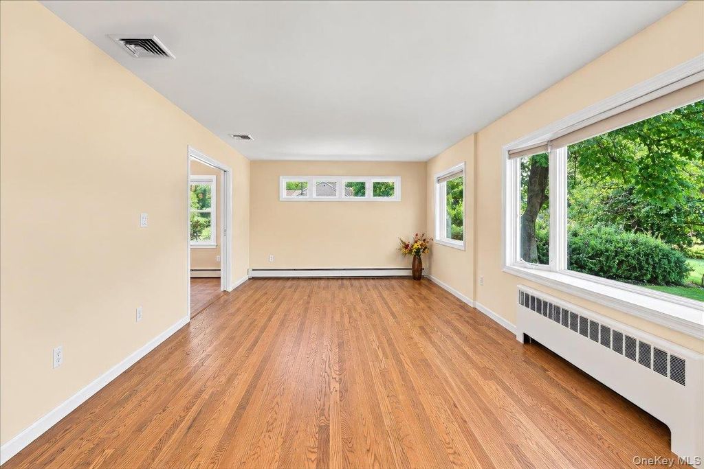 3740 Eleanor Drive, Mohegan Lake, NY 10547 — photo 5