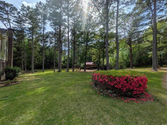 2543 Chidester Hwy, Camden, AR 71701
