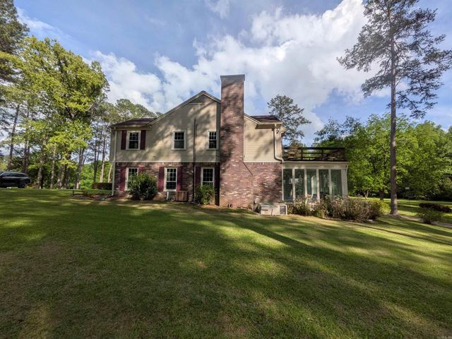 2543 Chidester Hwy, Camden, AR 71701