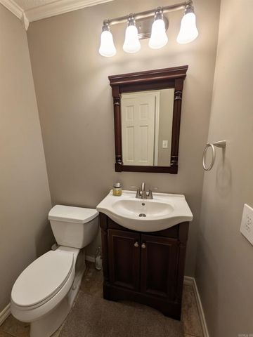 2543 Chidester Hwy, Camden, AR 71701