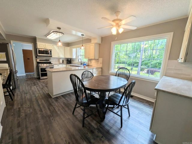 2543 Chidester Hwy, Camden, AR 71701