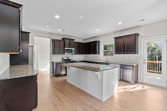 2600 Tritt NE Lane, Marietta, GA 30062