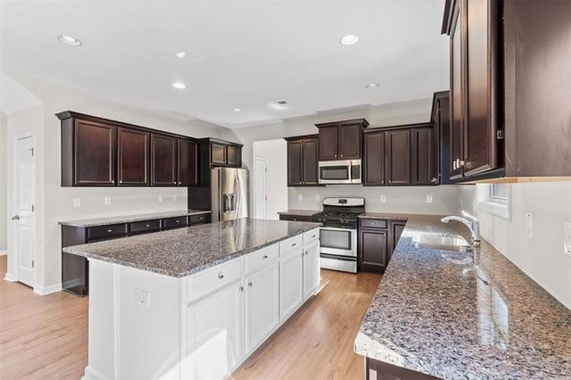 2600 Tritt NE Lane, Marietta, GA 30062