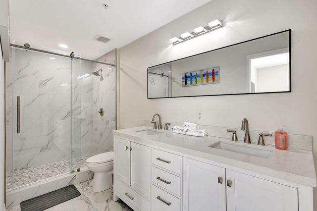802 W WINDWARD Way 316, Lantana, FL 33462