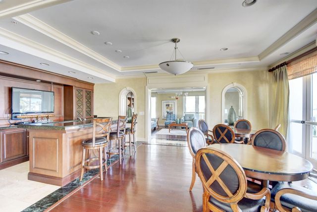 802 W WINDWARD Way 316, Lantana, FL 33462