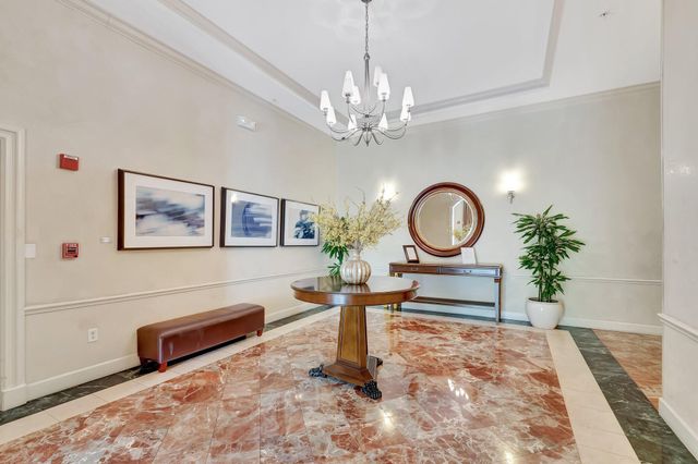 802 W WINDWARD Way 316, Lantana, FL 33462