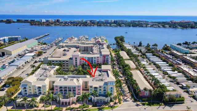802 W WINDWARD Way 316, Lantana, FL 33462