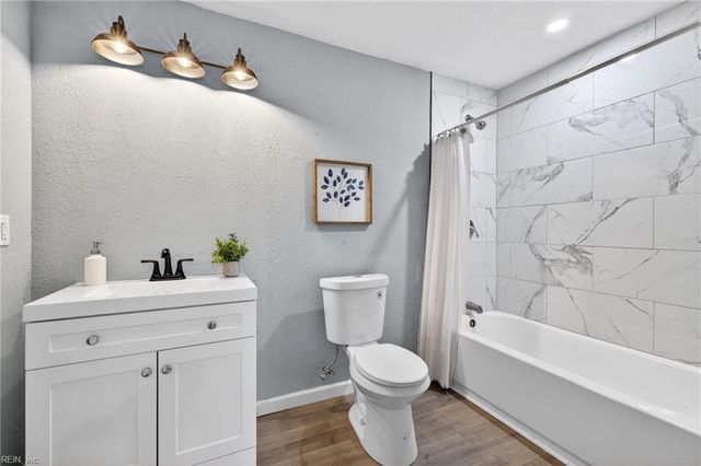 8445 Larrymore AVE, Norfolk, VA 23518