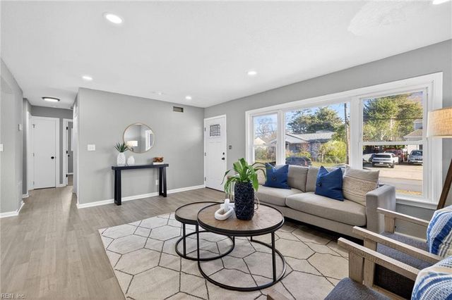 8445 Larrymore AVE, Norfolk, VA 23518